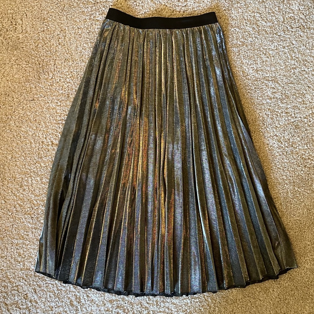 I. Madeline pleated midi skirt M